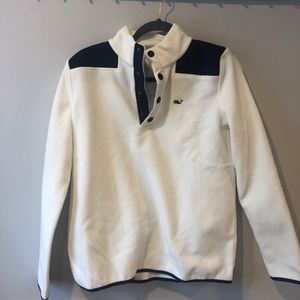 Vineyard vines snap fleece